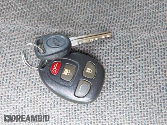 2009 Chevrolet Express Passenger z VIN 1GAHG35K091170871, wystawiony jako IAAI lot #42333967 z przebiegiem Nie podano mil oraz . Historia ofert i sprzedaży dostępna na DreamBid. Obrazek 11.