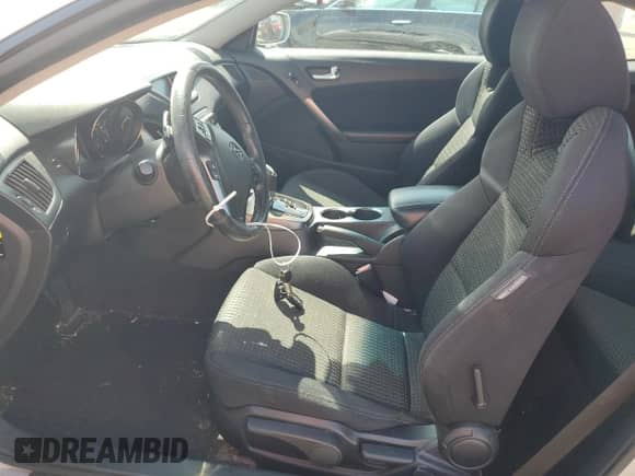 2011 Hyundai Genesis Coupe z VIN KMHHT6KD4BU043860, wystawiony jako Copart lot #71284105 z przebiegiem 161 413 mil mil oraz Szkoda całkowita • Salvage title. Historia ofert i sprzedaży dostępna na DreamBid. Obrazek 7.