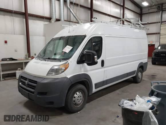 2018 Ram ProMaster Cargo with VIN 3C6TRVDG8JE136299, listed as a IAAI auction lot 43359337 with 156,728 mi miles and . Bid and sale history available at DreamBid. Image 17.