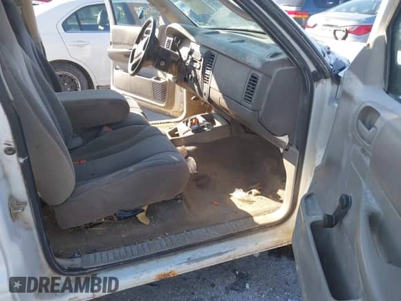 2003 Dodge Dakota с VIN 1D7HG12X43S345125, выставлен на аукционе IAAI как лот 41327861 с пробегом 312 385 миль миль и . История ставок и продаж доступна на DreamBid. Изображение 5.