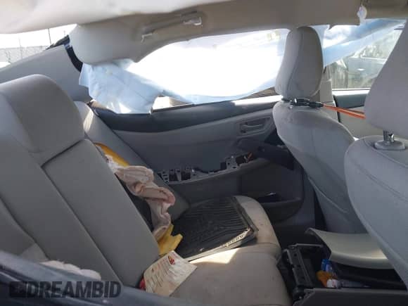 2016 Toyota Camry LE с VIN 4T4BF1FK1GR560507, выставлен на аукционе IAAI как лот 43368524 с пробегом Не указан миль и . История ставок и продаж доступна на DreamBid. Изображение 8.