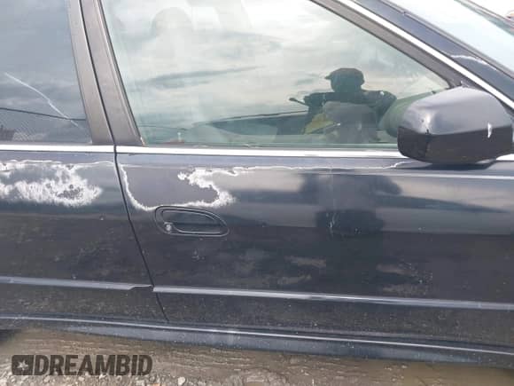 2001 Honda Accord EX с VIN 1HGCG16571A024651, выставлен на аукционе IAAI как лот 42644132 с пробегом 197 914 миль миль и . История ставок и продаж доступна на DreamBid. Изображение 16.