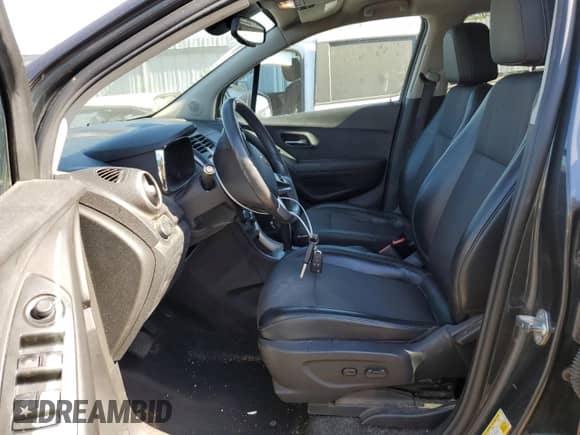 2016 Chevrolet Trax LT with VIN 3GNCJLSB3GL274999, listed as a Copart auction lot 81943315 with 89,859 mi miles and Salvage title. Bid and sale history available at DreamBid. Image 7.