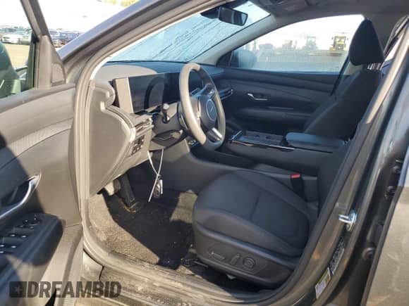 2025 Hyundai Tucson Blue with VIN KM8JBDD1XSU268697, listed as a Copart auction lot 81555115 with 9,189 mi miles and Salvage title. Bid and sale history available at DreamBid. Image 7.