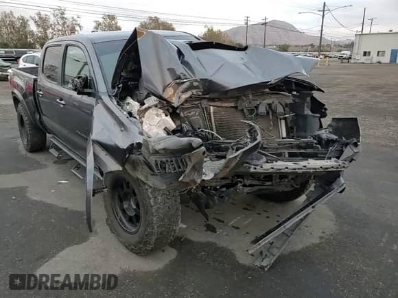 2021 Toyota Tacoma SR5 с VIN 3TMDZ5BN2MM108586, выставлен на аукционе Copart как лот 84925984 с пробегом 112 793 миль миль и Списание • Salvage title. История ставок и продаж доступна на DreamBid. Изображение 10.