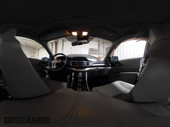 2015 Honda Accord EX-L z VIN 1HGCR3F83FA003531, wystawiony jako IAAI lot #41551081 z przebiegiem 129 124 mil mil oraz . Historia ofert i sprzedaży dostępna na DreamBid. Obrazek 16.