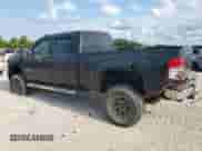 2007 Chevrolet Silverado 2500HD 2LT z VIN 1GCHK23687F506319, wystawiony jako Copart lot #67235385 z przebiegiem 182 255 mil mil oraz Szkoda całkowita • Salvage title. Historia ofert i sprzedaży dostępna na DreamBid. Obrazek 2.