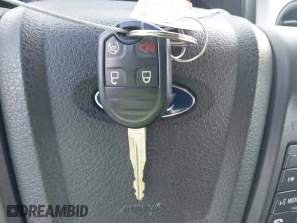 2013 Ford F-150 SVT Raptor z VIN 1FTFW1R62DFD23345, wystawiony jako IAAI lot #42727878 z przebiegiem 225 249 mil mil oraz . Historia ofert i sprzedaży dostępna na DreamBid. Obrazek 11.