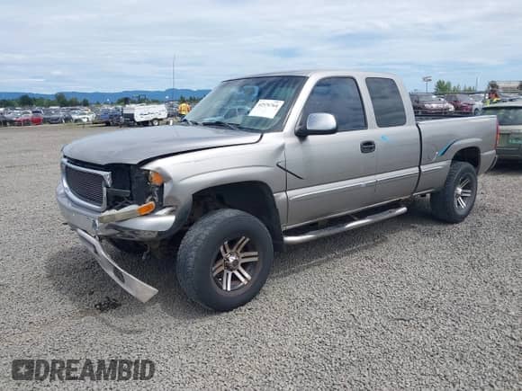 2000 GMC Sierra 1500 SLE с VIN 2GTEK19T8Y1198622, выставлен на аукционе IAAI как лот 42576764 с пробегом 218 812 миль миль и . История ставок и продаж доступна на DreamBid. Изображение 2.
