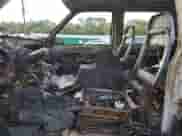 1994 Chevrolet Silverado 3500 с VIN 1GCHK33F4RJ372169, выставлен на аукционе Copart как лот 69002125 с пробегом Не указан миль и На запчасти • Non repairable. История ставок и продаж доступна на DreamBid. Изображение 7.