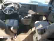 2005 Chevrolet Express Passenger с VIN 1GNFG15T051173153, выставлен на аукционе Copart как лот 55385315 с пробегом 221 174 миль миль и Чистый • Clean title. История ставок и продаж доступна на DreamBid. Изображение 8.