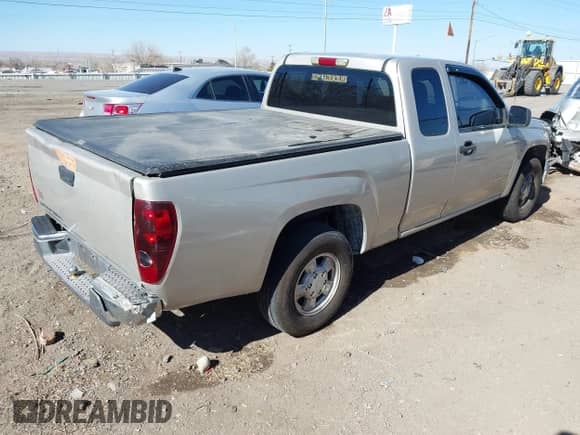 2004 Chevrolet Colorado Z71 with VIN 1GCCS196348189447, listed as a IAAI auction lot 41501190 with 210,276 mi miles and . Bid and sale history available at DreamBid. Image 4.