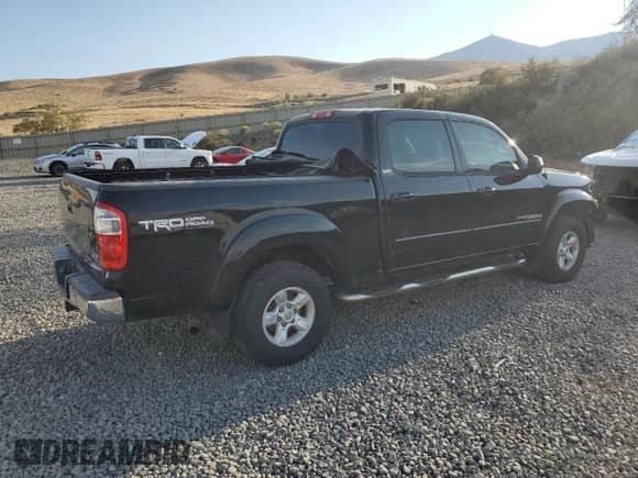 2006 Toyota Tundra SR5 с VIN 5TBDT44116S544007, выставлен на аукционе Copart как лот 71512765 с пробегом 168 261 миль миль и Списание • Salvage title. История ставок и продаж доступна на DreamBid. Изображение 3.