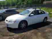 2003 Honda Accord EX z VIN 1HGCM66533A019925, wystawiony jako Copart lot #56711995 z przebiegiem 108 241 mil mil oraz Szkoda całkowita • Salvage title. Historia ofert i sprzedaży dostępna na DreamBid. Obrazek 1.