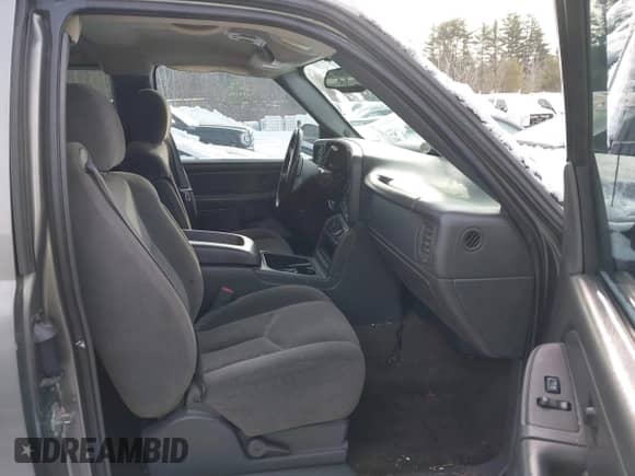 2007 Chevrolet Silverado 1500 LT3 z VIN 1GCEK19B07Z110496, wystawiony jako IAAI lot #41549221 z przebiegiem 184 604 mil mil oraz . Historia ofert i sprzedaży dostępna na DreamBid. Obrazek 5.