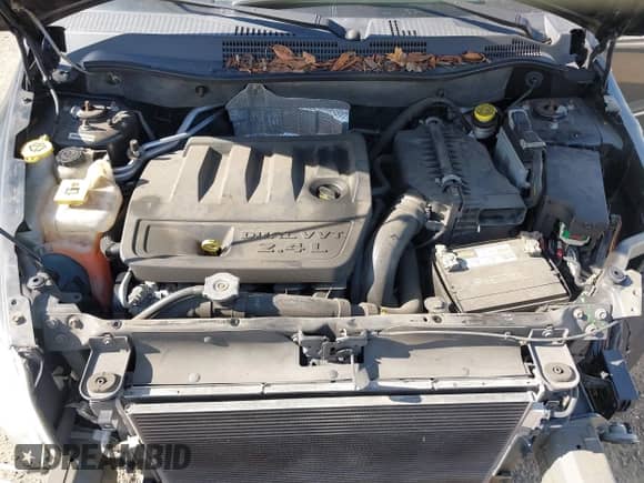 2008 Dodge Caliber R/T with VIN 1B3HB78K78D739643, listed as a IAAI auction lot 41681944 with 140,925 mi miles and . Bid and sale history available at DreamBid. Image 10.