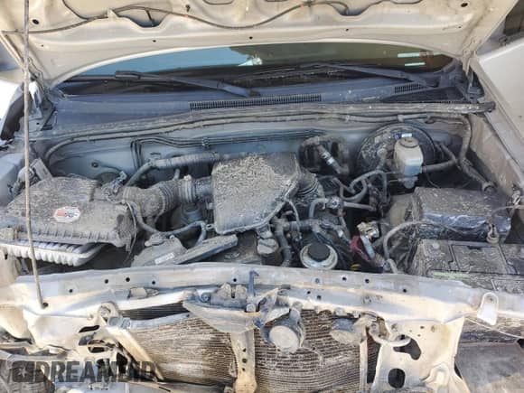 2007 Toyota Tacoma PreRunner z VIN 5TENX62N27Z353184, wystawiony jako Copart lot #56592915 z przebiegiem 122 770 mil mil oraz Szkoda całkowita • Salvage title. Historia ofert i sprzedaży dostępna na DreamBid. Obrazek 11.