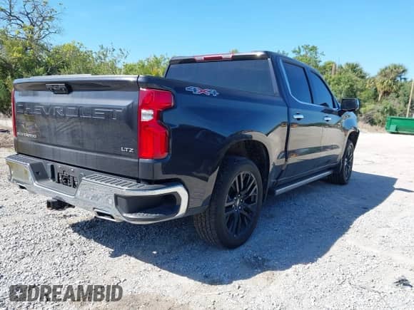 2024 Chevrolet Silverado 1500 LTZ с VIN 1GCUDGE86RZ157750, выставлен на аукционе IAAI как лот 41869533 с пробегом 28 092 миль миль и . История ставок и продаж доступна на DreamBid. Изображение 4.