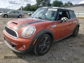 2012 MINI Hardtop S с VIN WMWSV3C50CTY16502, выставлен на аукционе Copart как лот 84225415 с пробегом 71 544 миль миль и Чистый • Clean title. История ставок и продаж доступна на DreamBid. Изображение 1.
