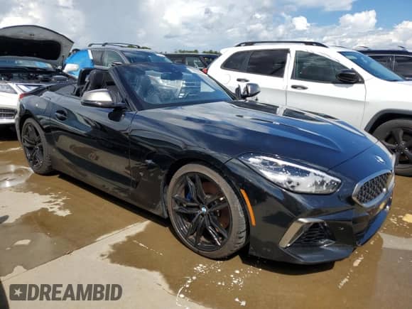 2020 BMW Z4 sDriveM40i z VIN WBAHF9C08LWW33054, wystawiony jako Copart lot #73803034 z przebiegiem Nie podano mil oraz Nie do naprawy • Non repairable. Historia ofert i sprzedaży dostępna na DreamBid. Obrazek 4.