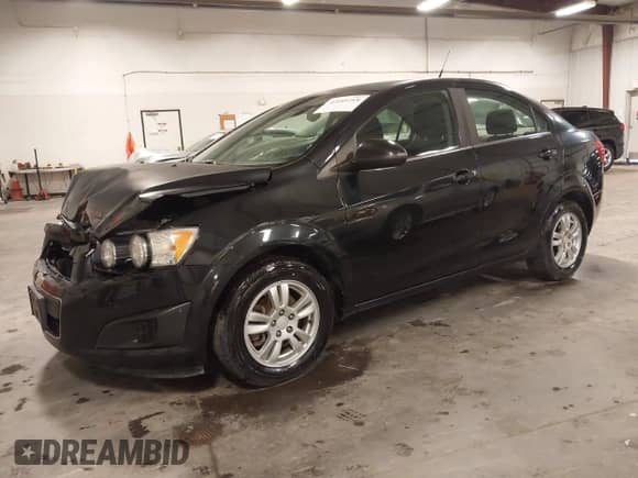 2013 Chevrolet Sonic LT with VIN 1G1JC5SB7D4218872, listed as a IAAI auction lot 42688168 with 113,172 mi miles and . Bid and sale history available at DreamBid. Image 2.