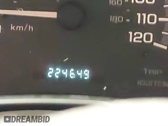 2005 Chevrolet Malibu Classic z VIN 1G1ND52F75M170714, wystawiony jako IAAI lot #41407129 z przebiegiem 224 649 mil mil oraz . Historia ofert i sprzedaży dostępna na DreamBid. Obrazek 16.