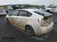 2014 Toyota Prius Three with VIN JTDKN3DU1E1740795, listed as a IAAI auction lot 43330985 with 176,707 mi miles and . Bid and sale history available at DreamBid. Image 3.