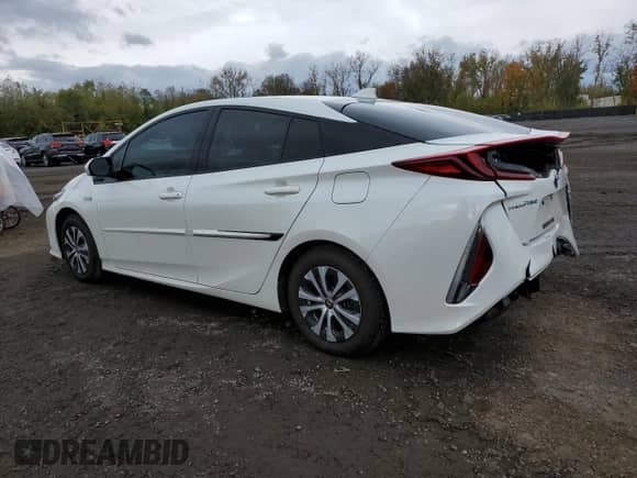 2020 Toyota Prius LE с VIN JTDKARFP8L3155784, выставлен на аукционе Copart как лот 86777895 с пробегом 78 762 миль миль и Списание • Salvage title. История ставок и продаж доступна на DreamBid. Изображение 2.