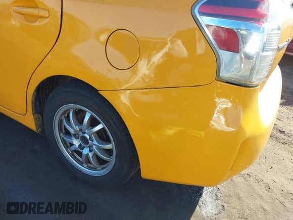 2016 Toyota Prius Two z VIN JTDZN3EU8GJ043947, wystawiony jako IAAI lot #41366970 z przebiegiem 293 533 mil mil oraz . Historia ofert i sprzedaży dostępna na DreamBid. Obrazek 18.