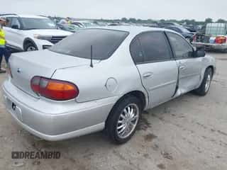 2004 Chevrolet Malibu Classic z VIN 1G1ND52F44M512487, wystawiony jako IAAI lot #42296628 z przebiegiem 209 448 mil mil oraz . Historia ofert i sprzedaży dostępna na DreamBid. Obrazek 4.