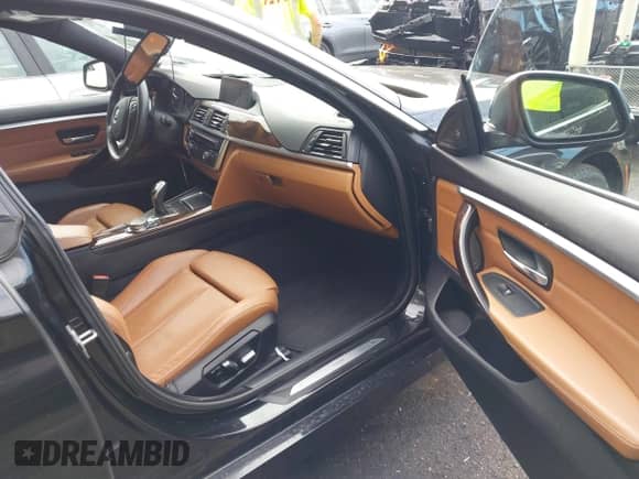 2016 BMW 4 Series 428i xDrive с VIN WBA4C9C51GG139587, выставлен на аукционе IAAI как лот 43251919 с пробегом 54 191 миль миль и . История ставок и продаж доступна на DreamBid. Изображение 5.