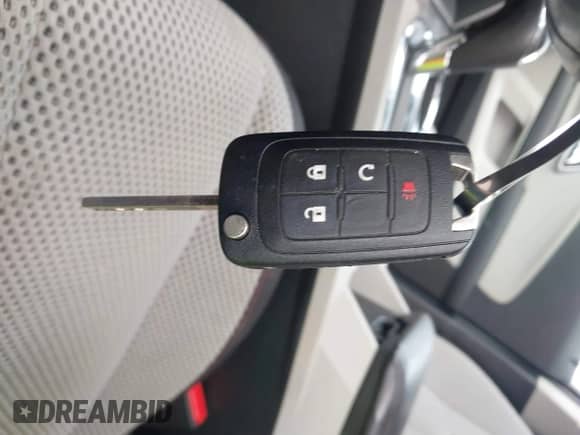 2017 Chevrolet Equinox LT with VIN 2GNALCEKXH6104979, listed as a IAAI auction lot 43397156 with 101,151 mi miles and . Bid and sale history available at DreamBid. Image 11.