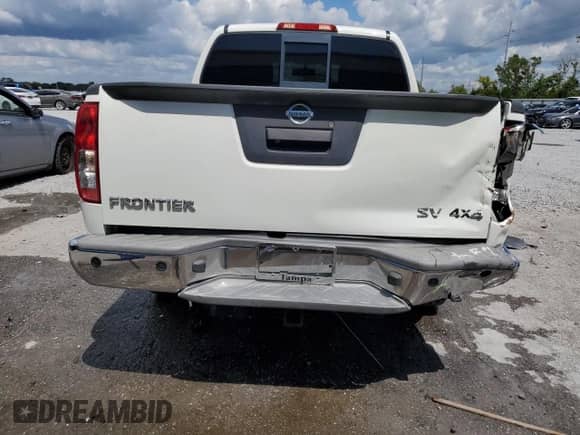 2017 Nissan Frontier SV with VIN 1N6AD0EV6HN702431, listed as a Copart auction lot 68887905 with 107,677 mi miles and Salvage title. Bid and sale history available at DreamBid. Image 6.