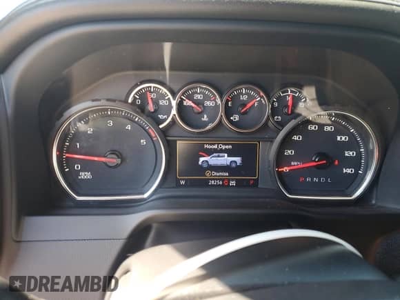 2023 Chevrolet Silverado 2500HD LTZ z VIN 1GC4YPEY4PF107402, wystawiony jako Copart lot #84468265 z przebiegiem 28 256 mil mil oraz Szkoda całkowita • Salvage title. Historia ofert i sprzedaży dostępna na DreamBid. Obrazek 9.