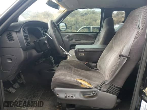 1999 Dodge 3500 with VIN 1B7MC3361XJ624548, listed as a Copart auction lot 77225594 with 193,623 mi miles and Salvage title. Bid and sale history available at DreamBid. Image 7.