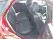 2014 Ford Focus Titanium z VIN 1FADP3N24EL158443, wystawiony jako IAAI lot #42801477 z przebiegiem 116 859 mil mil oraz . Historia ofert i sprzedaży dostępna na DreamBid. Obrazek 8.