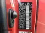 2017 Toyota Prius Two Eco z VIN JTDKARFU0H3528961, wystawiony jako Copart lot #82781395 z przebiegiem 218 745 mil mil oraz Czysty tytuł • Clean title. Historia ofert i sprzedaży dostępna na DreamBid. Obrazek 12.