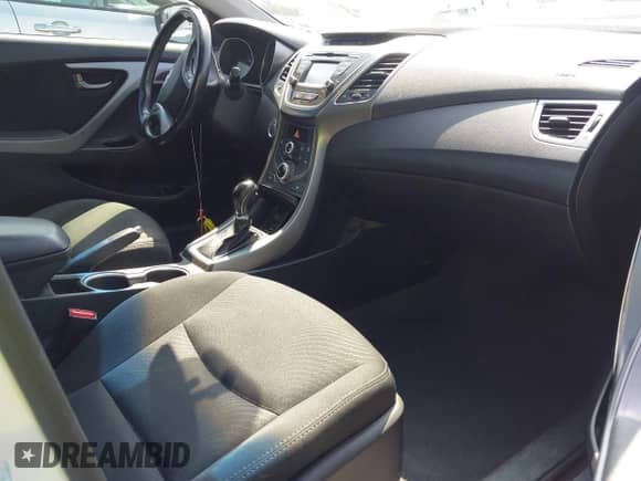 2016 Hyundai Elantra SE with VIN 5NPDH4AE5GH687811, listed as a IAAI auction lot 43075752 with 119,156 mi miles and . Bid and sale history available at DreamBid. Image 5.