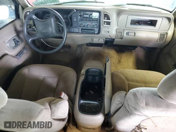 2000 Chevrolet Silverado 2500 с VIN 1GCGC23R2YF404468, выставлен на аукционе Copart как лот 66318305 с пробегом 247 674 миль миль и Чистый • Clean title. История ставок и продаж доступна на DreamBid. Изображение 8.