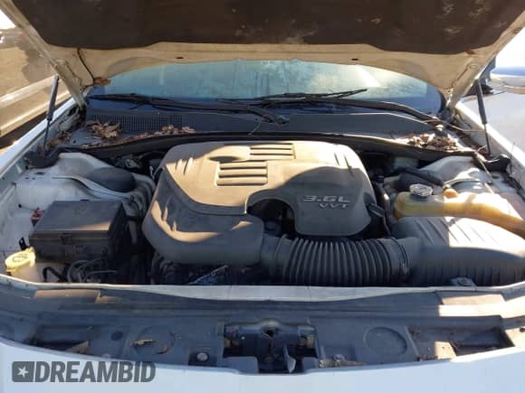 2011 Chrysler 300 Limited с VIN 2C3CA5CG9BH529398, выставлен на аукционе IAAI как лот 43490532 с пробегом 291 414 миль миль и . История ставок и продаж доступна на DreamBid. Изображение 10.