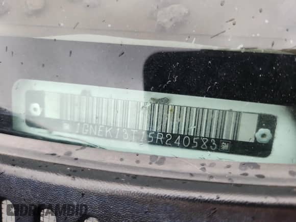 2005 Chevrolet Tahoe Z71 z VIN 1GNEK13T15R240583, wystawiony jako Copart lot #82425545 z przebiegiem Nie podano mil oraz Szkoda całkowita • Salvage title. Historia ofert i sprzedaży dostępna na DreamBid. Obrazek 13.