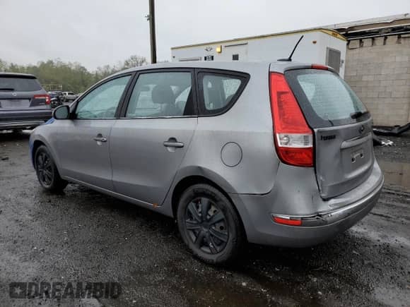 2011 Hyundai Elantra GLS z VIN KMHDB8AE8BU108233, wystawiony jako Copart lot #86486085 z przebiegiem 166 374 mil mil oraz Szkoda całkowita • Salvage title. Historia ofert i sprzedaży dostępna na DreamBid. Obrazek 2.