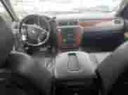 2007 Chevrolet Silverado 1500 LTZ z VIN 3GCEK13M17G551970, wystawiony jako Copart lot #80522755 z przebiegiem Nie podano mil oraz Czysty tytuł • Clean title. Historia ofert i sprzedaży dostępna na DreamBid. Obrazek 8.
