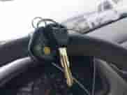 1998 Honda Accord LX z VIN 1HGCG1645WA000699, wystawiony jako IAAI lot #41598273 z przebiegiem 186 732 mil mil oraz . Historia ofert i sprzedaży dostępna na DreamBid. Obrazek 11.