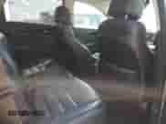 2017 Kia Sorento EX z VIN 5XYPH4A17HG189323, wystawiony jako Copart lot #63041315 z przebiegiem 177 092 mil mil oraz Czysty tytuł • Clean title. Historia ofert i sprzedaży dostępna na DreamBid. Obrazek 11.