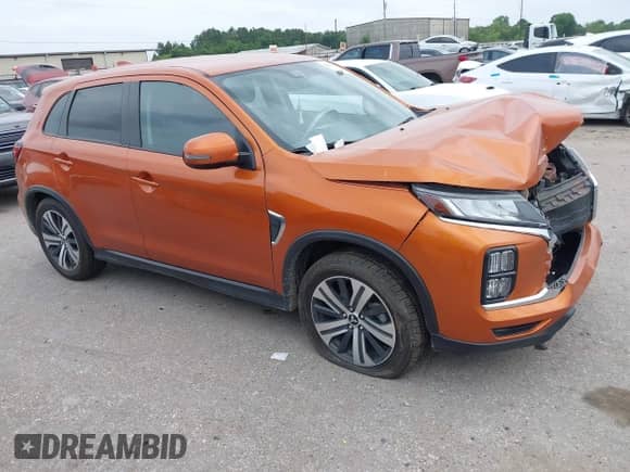 2022 Mitsubishi Outlander SE z VIN JA4APVAU1NU016393, wystawiony jako IAAI lot #42303726 z przebiegiem 83 688 mil mil oraz . Historia ofert i sprzedaży dostępna na DreamBid. Obrazek 1.