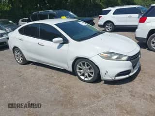 2013 Dodge Dart SXT z VIN 1C3CDFBA8DD205885, wystawiony jako IAAI lot #42472113 z przebiegiem 124 853 mil mil oraz . Historia ofert i sprzedaży dostępna na DreamBid. Obrazek 1.
