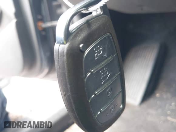 2020 Hyundai Tucson Value с VIN KM8J33A43LU262683, выставлен на аукционе IAAI как лот 42422017 с пробегом 217 906 миль миль и . История ставок и продаж доступна на DreamBid. Изображение 11.