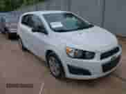 2016 Chevrolet Sonic LS с VIN 1G1JA6SH3G4177466, выставлен на аукционе IAAI как лот 42445870 с пробегом 96 462 миль миль и . История ставок и продаж доступна на DreamBid. Изображение 1.