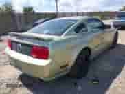 2006 Ford Mustang GT Deluxe с VIN 1ZVHT82H365156215, выставлен на аукционе IAAI как лот 43117357 с пробегом 227 291 миль миль и . История ставок и продаж доступна на DreamBid. Изображение 4.